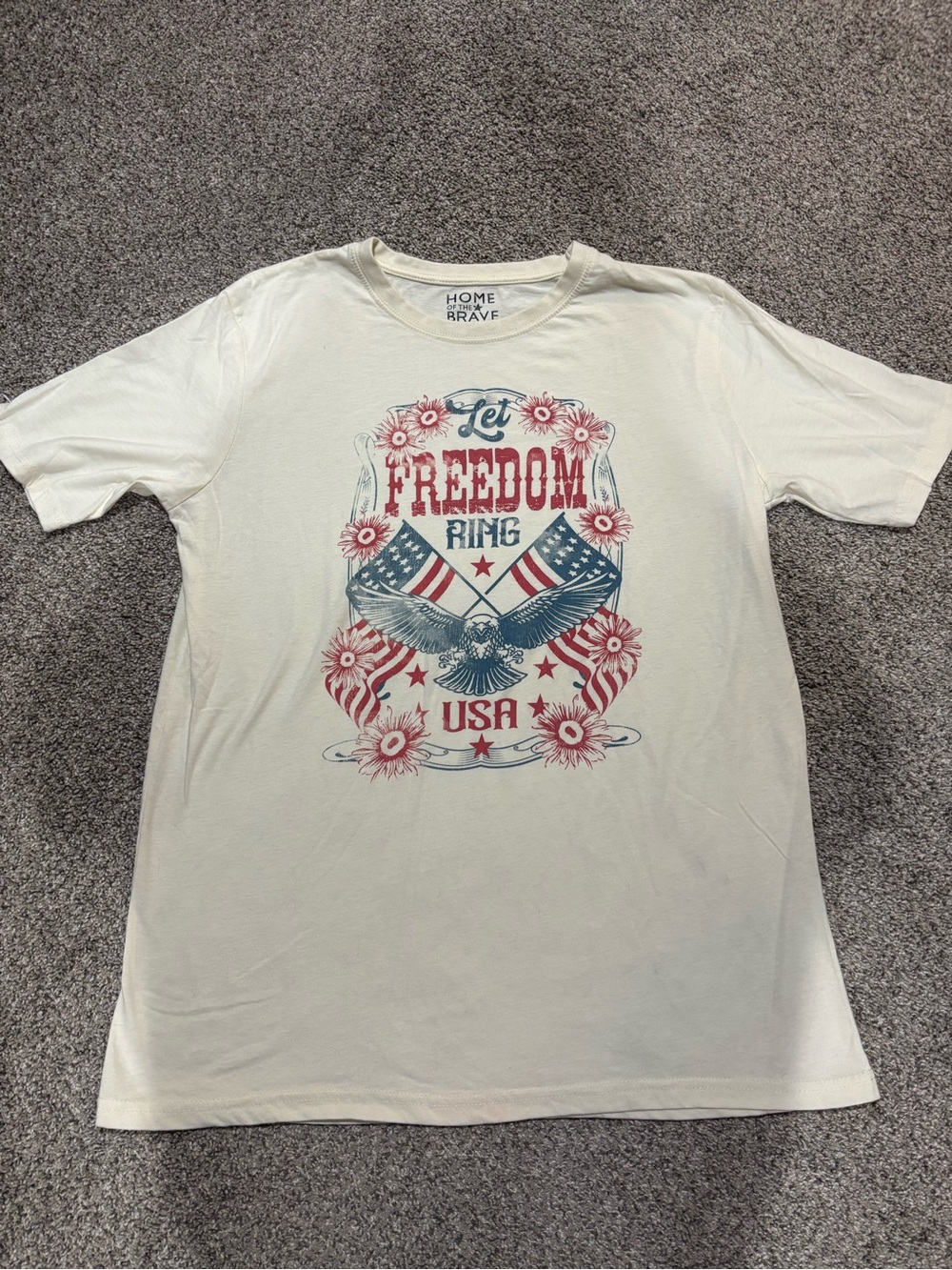 Women’s Cream 'Let Freedom Ring' Graphic Tee